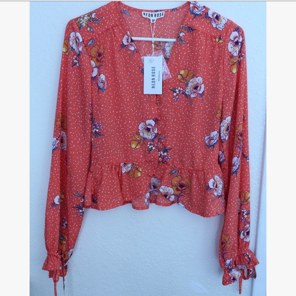 NWT Summer Peplum Top